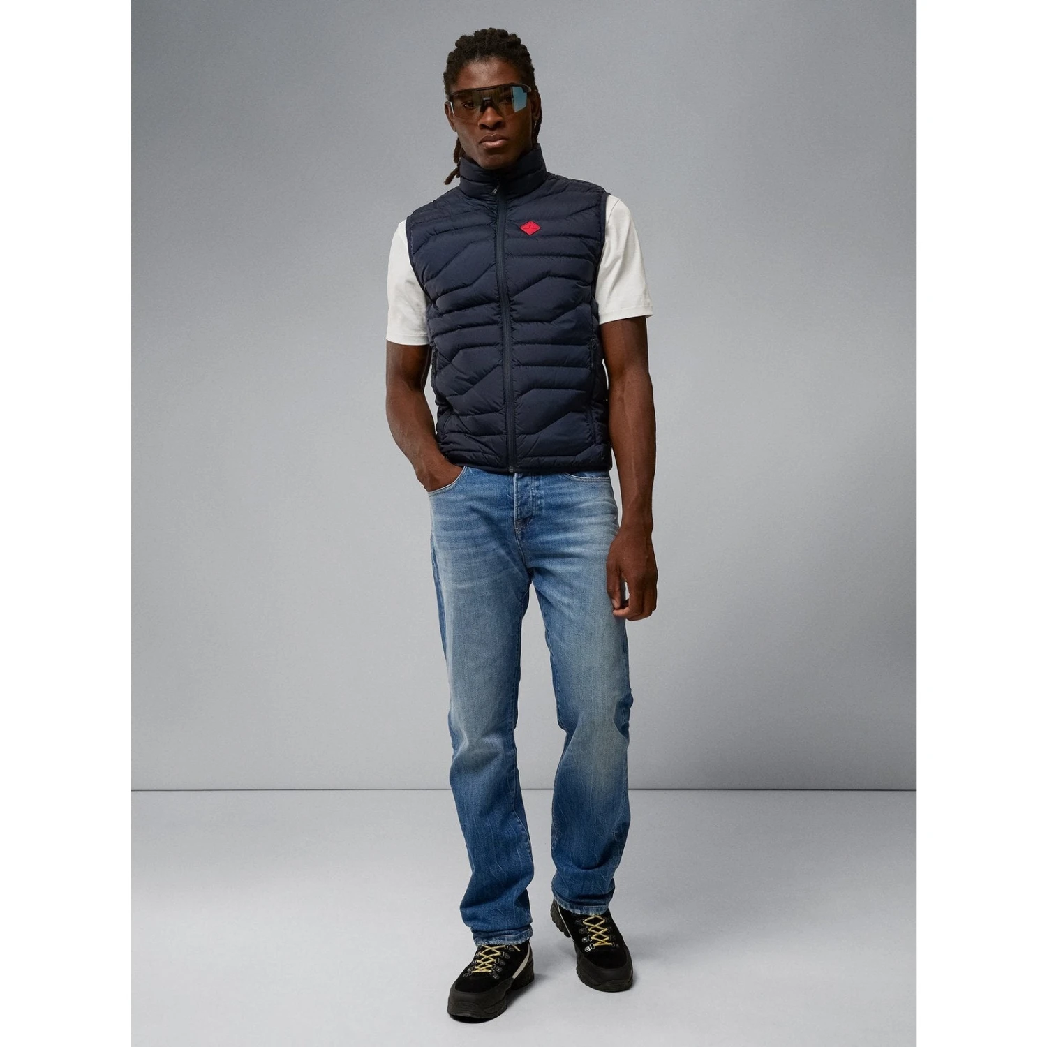 J.Lindeberg Cliff Light Down Golf Vest AMOW06707 5 J.Lindeberg Cliff Light Down Golf Vest AMOW06707 - Image 3